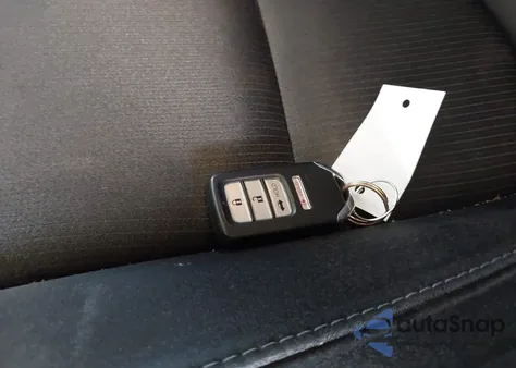 2021 Honda Accord Lx z USA, uszkodzony, nr VIN 1HGCV1F17MA039156